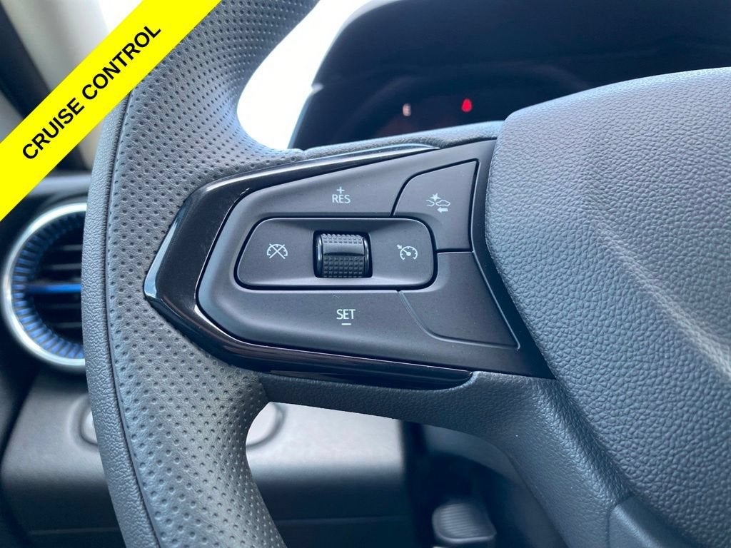 2026 Chevrolet Trax LT - Photo 9