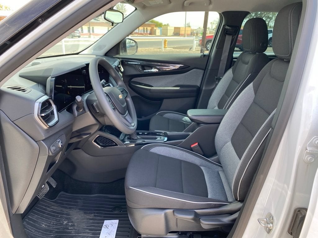 2026 Chevrolet Trailblazer LS - Photo 18