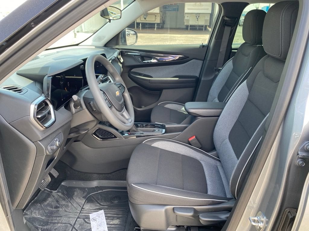 2026 Chevrolet Trailblazer LS - Photo 18
