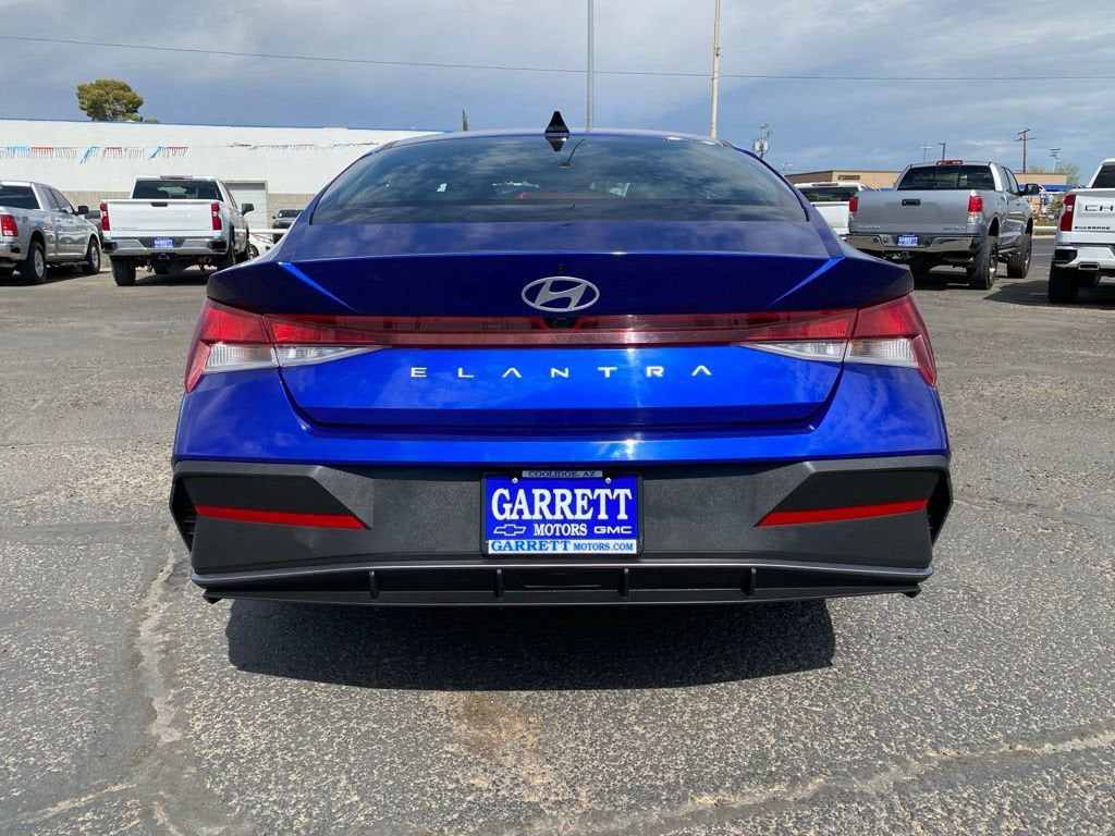 2024 Hyundai Elantra SEL